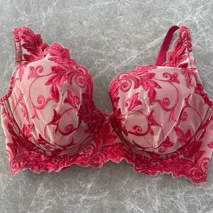 Soma 34D bras